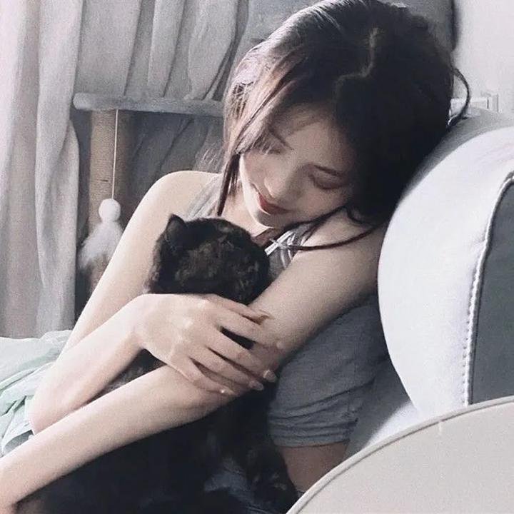 流血的房子